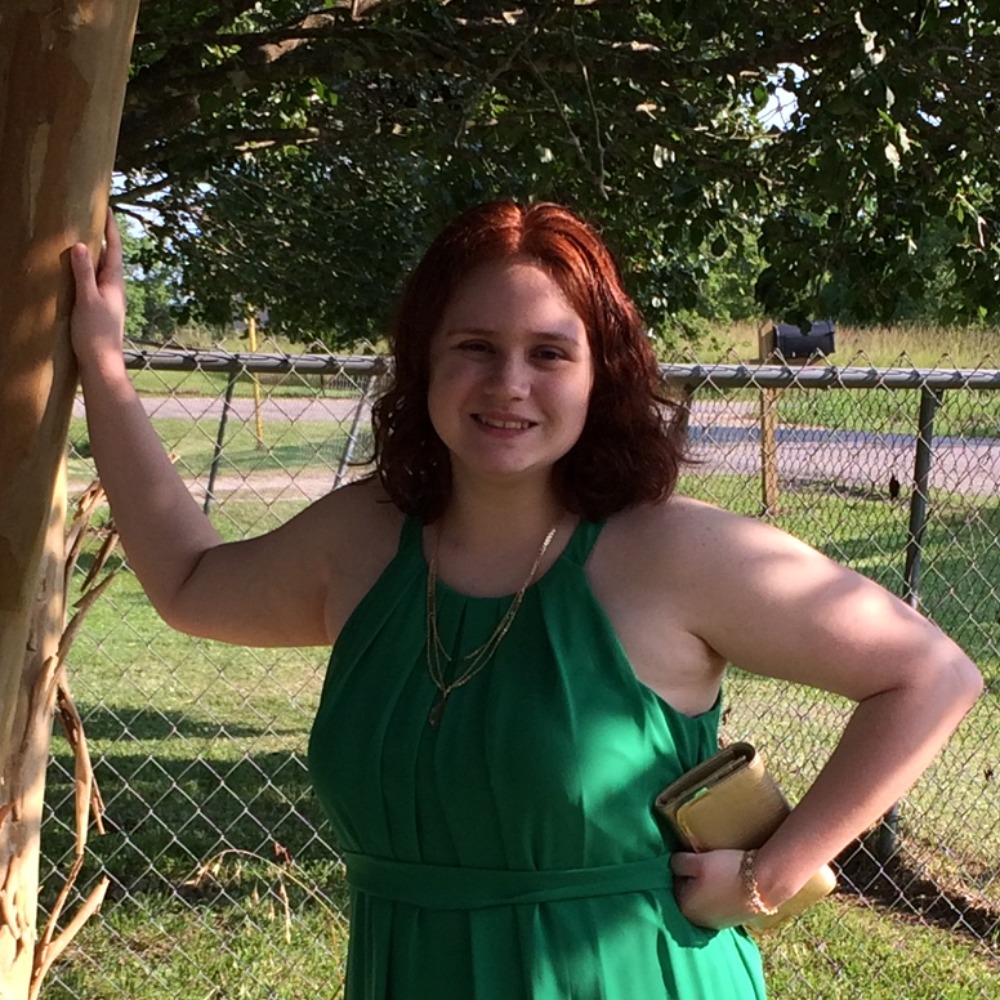 Meet your Posher, Leah